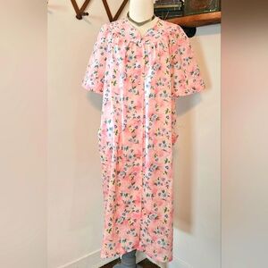 Lady Manhattan~Vintage~Housecoat~Robe~Duster~Dressing‎ gown~Large